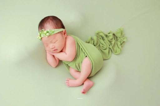 禹城宝宝在肚子里打嗝